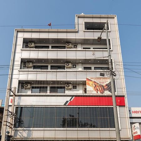 Hotel De Luxe Basai Road Gurgaon Eksteriør bilde