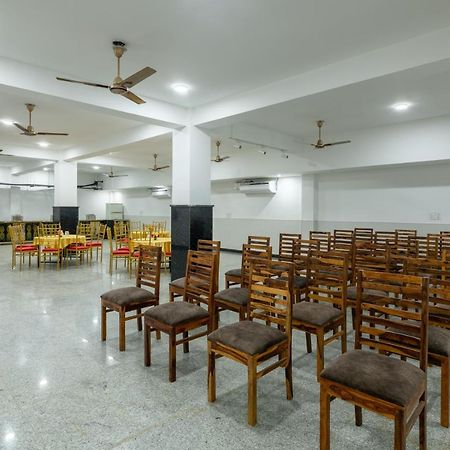 Hotel De Luxe Basai Road Gurgaon Eksteriør bilde