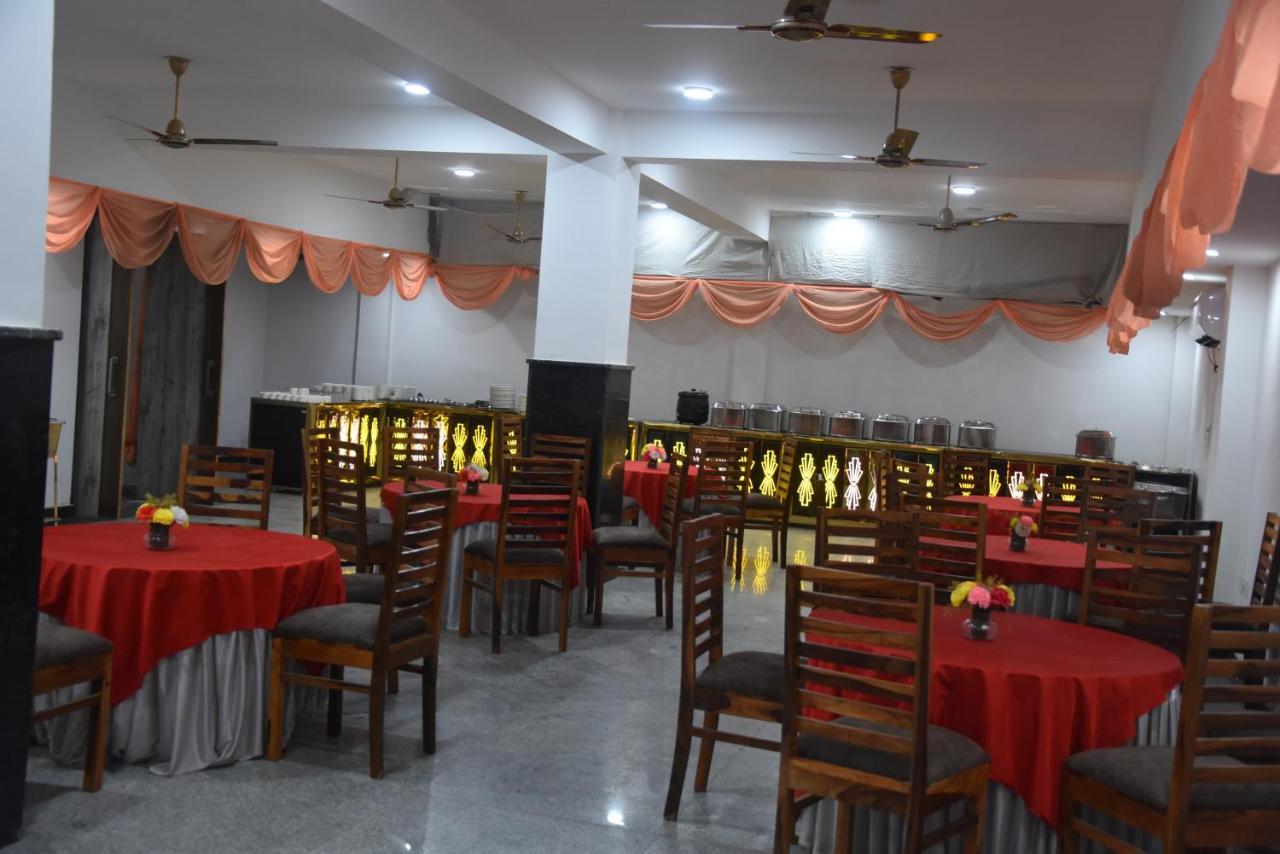 Hotel De Luxe Basai Road Gurgaon Eksteriør bilde